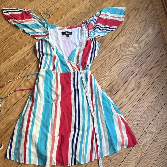 Lulu's Caliente Multi Striped Off-the-Shoulder Wrap Dress size medium - Picture 7 of 9